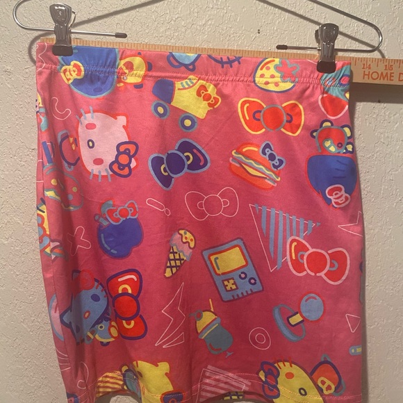 Hello kitty skirt hot pink stretchy body con 90s Kidcore skirt medium - Picture 8 of 8